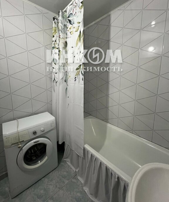 квартира г Москва метро Молодежная ул Бобруйская 6к/2 фото 11