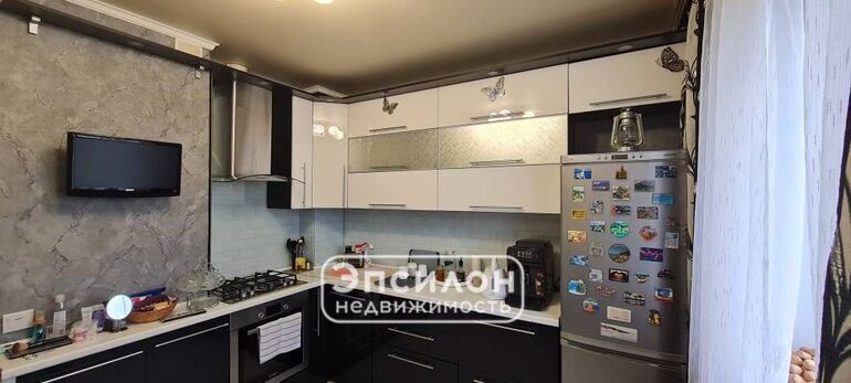 квартира г Курск р-н Центральный ул Студенческая 2 фото 1