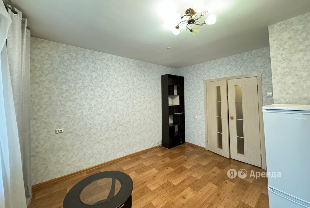 квартира г Красноярск ул Партизана Железняка 61 фото 2