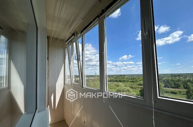 квартира г Брянск р-н Володарский ул Фосфоритная 33 фото 6