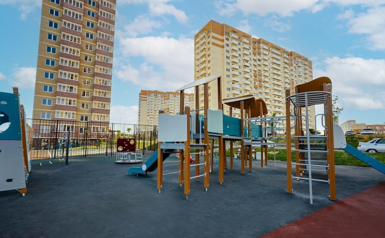 квартира г Ростов-на-Дону р-н Октябрьский ул Уланская 17/1 фото 1