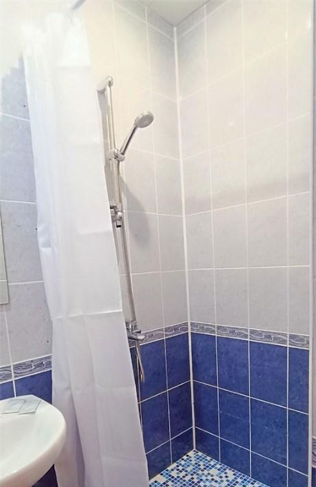 комната г Геленджик с Дивноморское ул Ленина 63а фото 4
