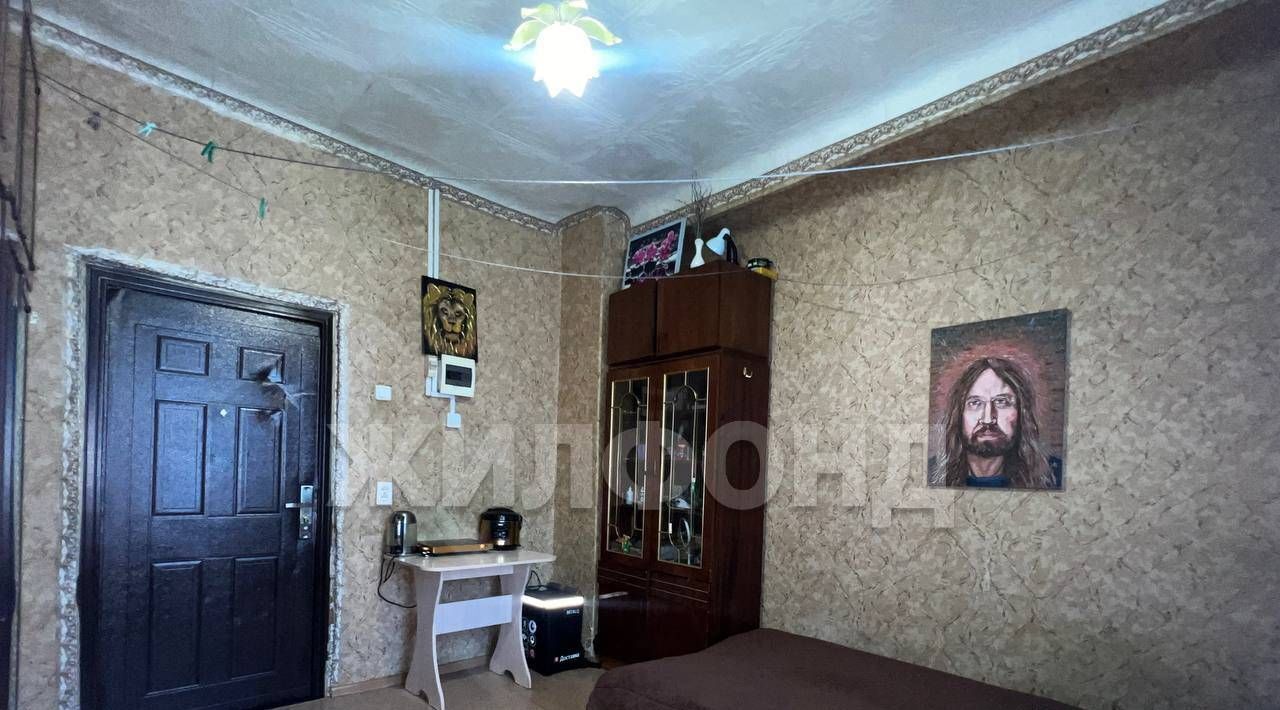 комната г Барнаул р-н Октябрьский ул Профинтерна 51 фото 2