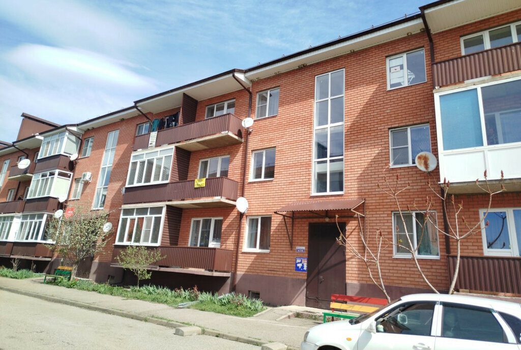 квартира р-н Апшеронский г Апшеронск ул Ленина 245к/4 фото 1