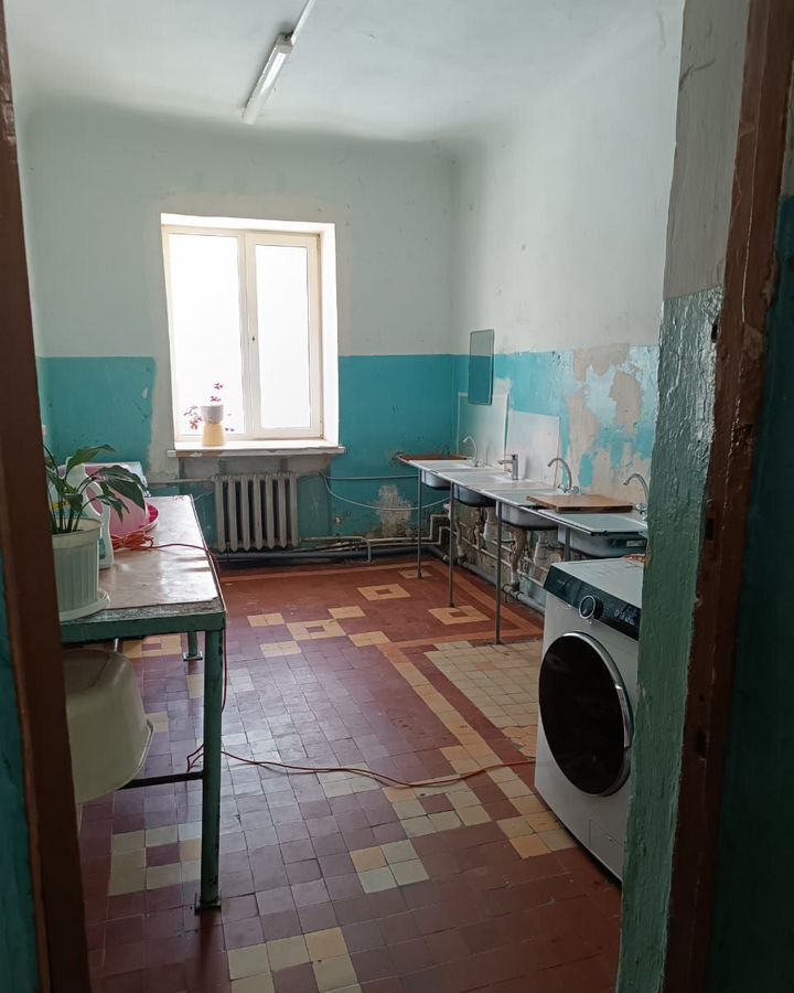 комната г Екатеринбург р-н Кировский Геологическая ул Педагогическая 7а фото 3