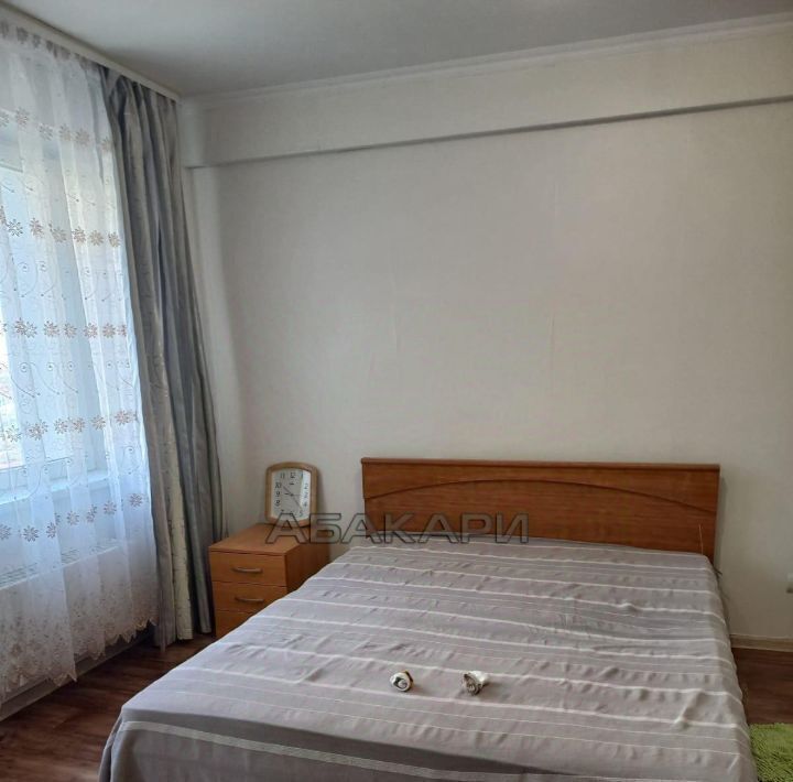 квартира г Красноярск р-н Центральный ул Караульная 40 фото 2