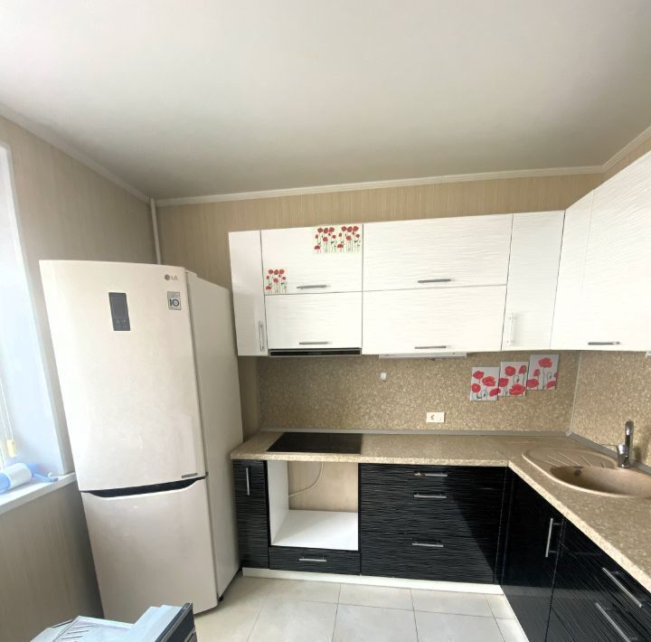 квартира г Челябинск р-н Курчатовский ул Салавата Юлаева 32 фото 16