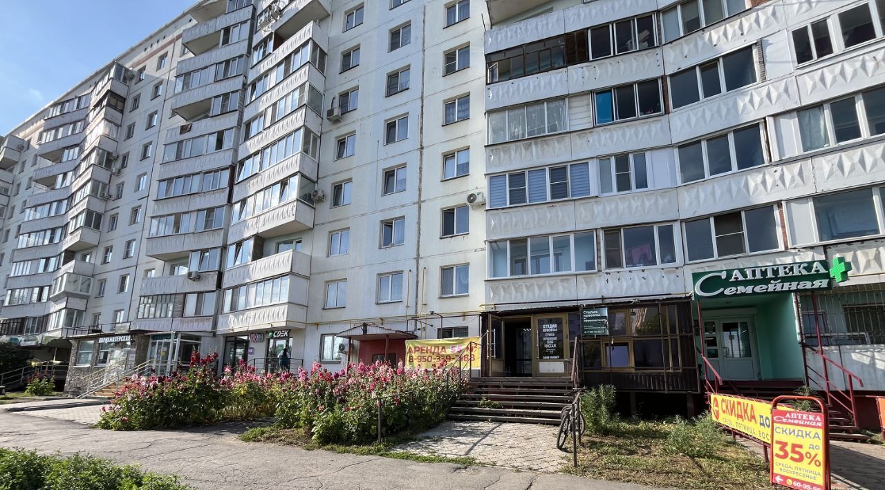 торговое помещение г Омск р-н Центральный ул Завертяева 23к/4 фото 3