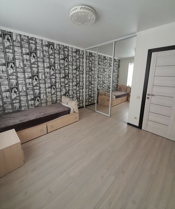 квартира г Саратов р-н Октябрьский 1-й проезд имени С. Т. Разина, 3/7 фото 17
