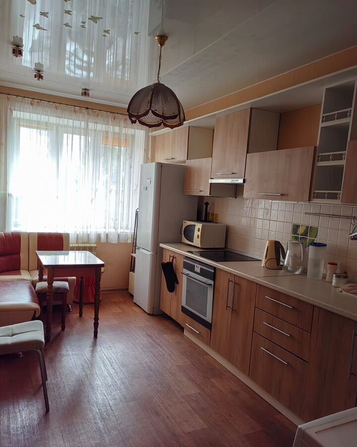 квартира г Омск р-н Кировский пр-кт Комарова 16 фото 11