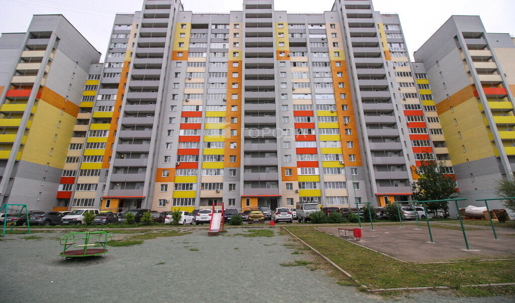 квартира г Барнаул ул Балтийская 96 фото 1