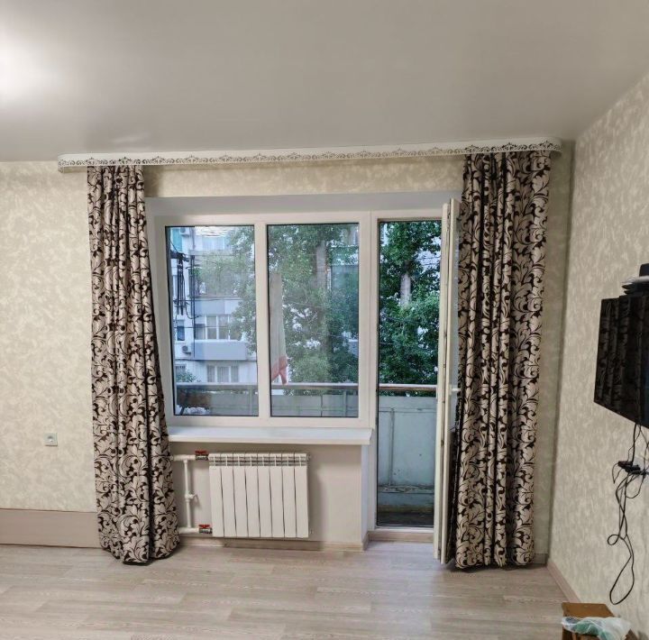 квартира г Волгоград р-н Кировский ул им. Кирова 140б фото 2