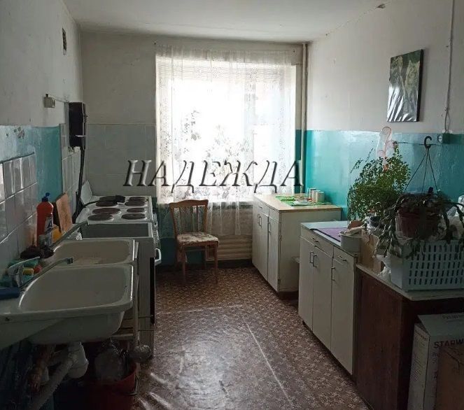 комната г Омск р-н Центральный ул Лермонтова 57 фото 5