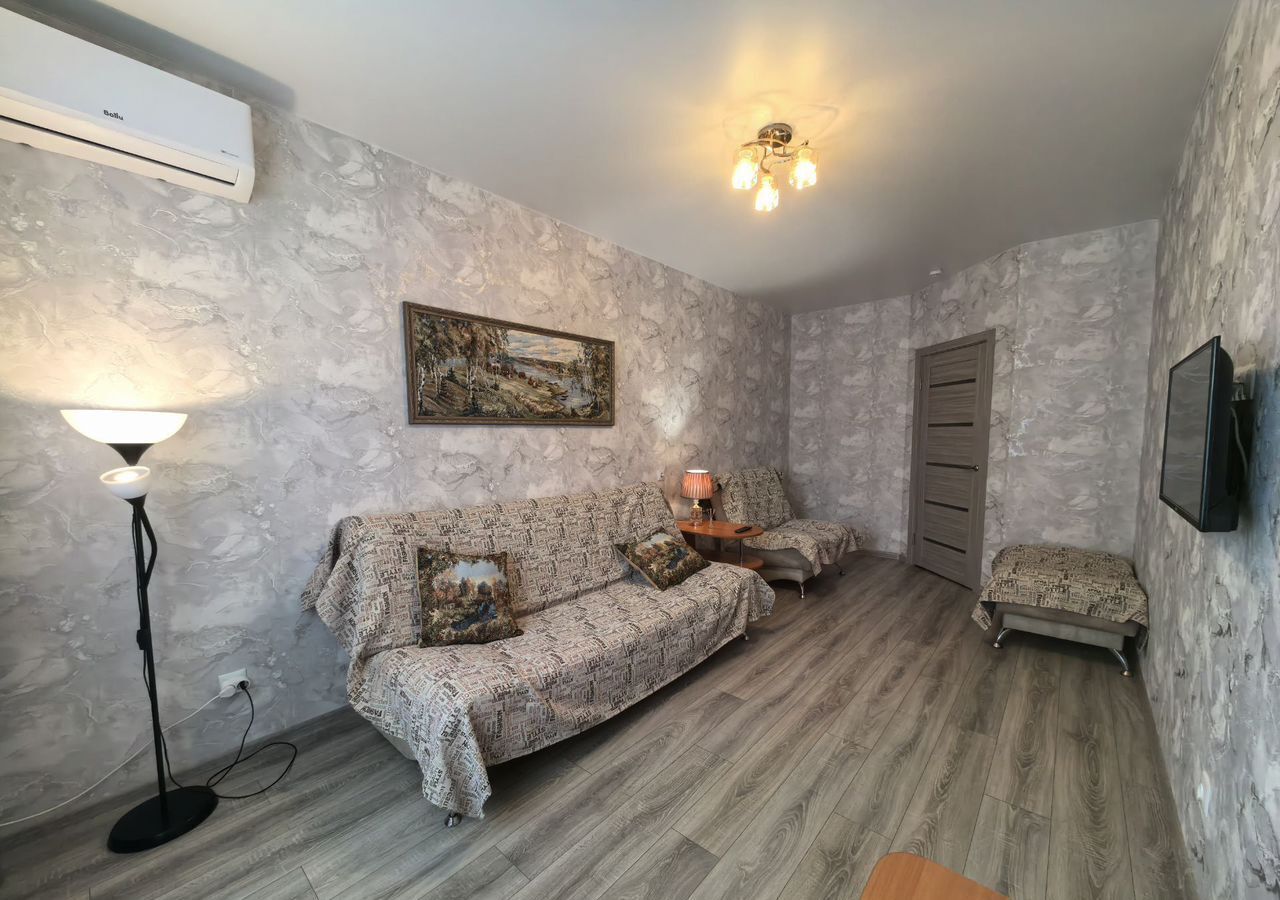 квартира г Омск р-н Кировский ул Взлетная 9/1 фото 7