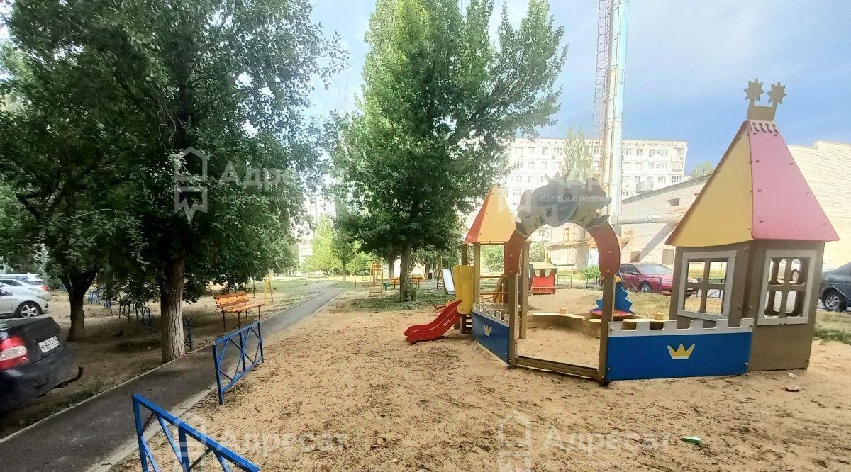 квартира г Волгоград р-н Дзержинский ул им. Землячки 62 фото 15