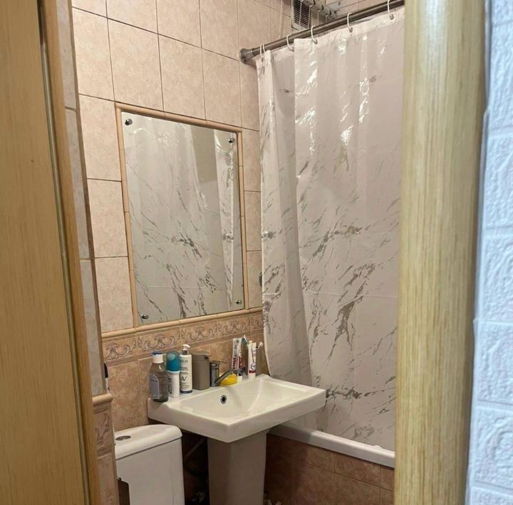 квартира г Брянск р-н Володарский ул Володарского 50 фото 5