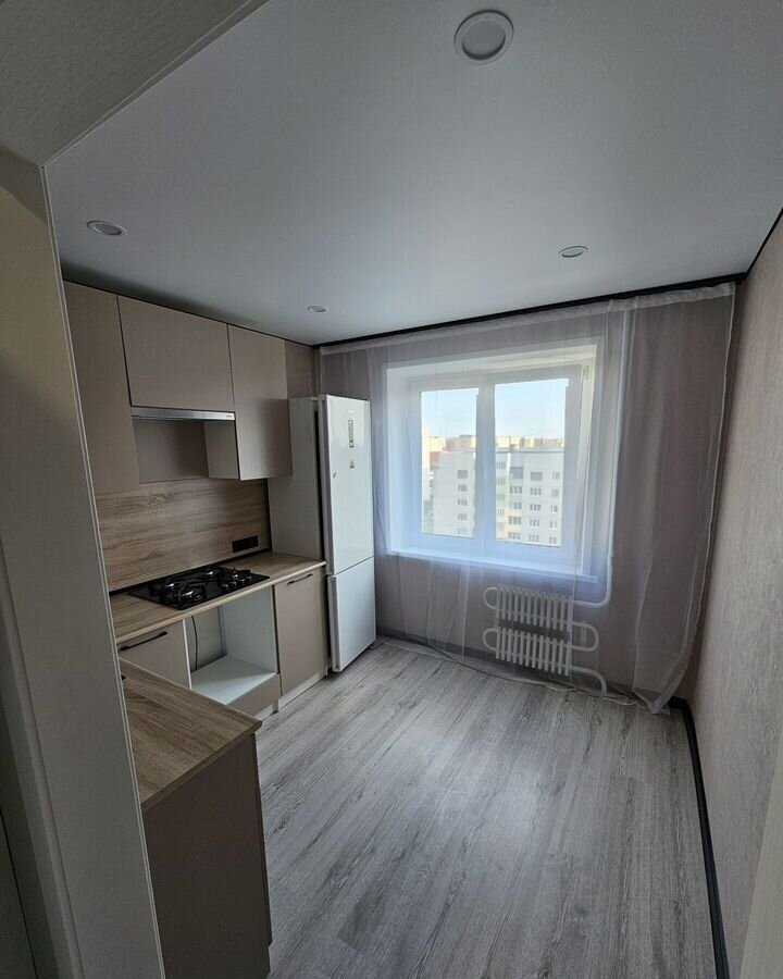квартира г Великий Новгород Западный ул Коровникова 17 фото 1