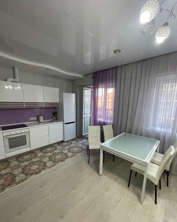 квартира г Иркутск р-н Октябрьский ул Зверева 1 фото 2
