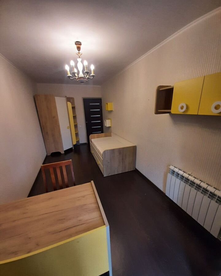 квартира г Пермь р-н Свердловский ул Коломенская 11 фото 4