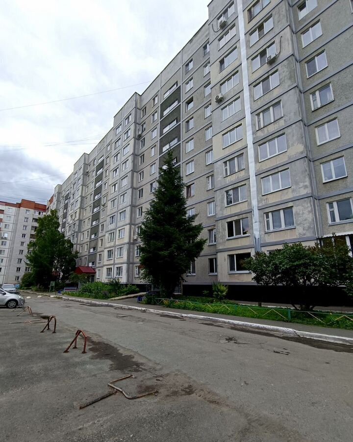 квартира г Курган мкр 1-й р-н Заозерный, жилой район Заозёрный, 26 фото 1