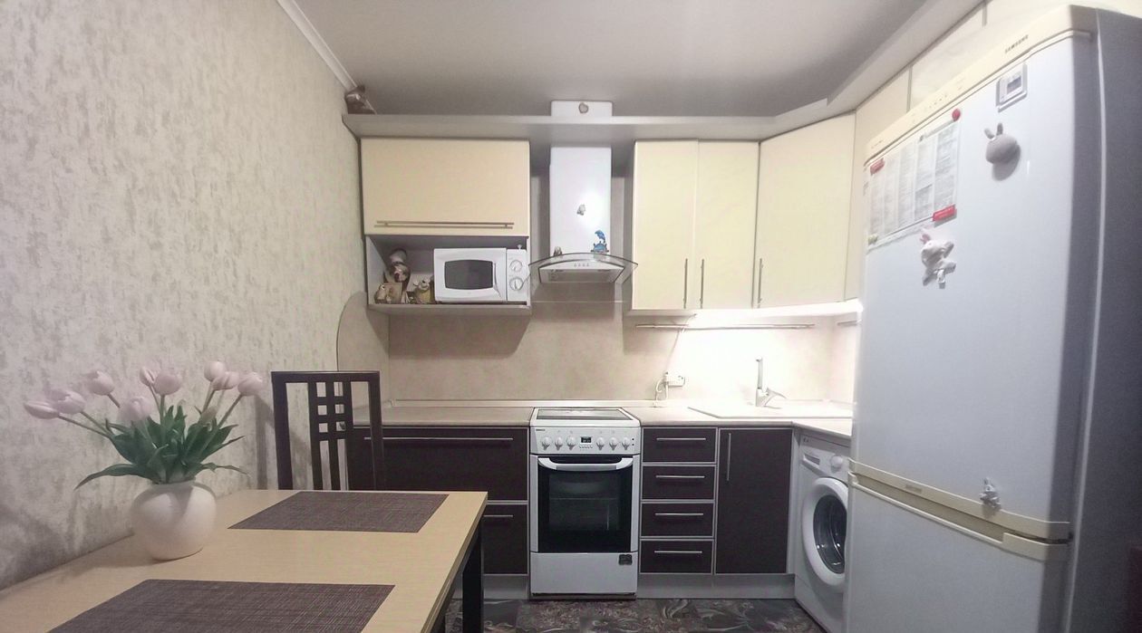 квартира р-н Ейский г Ейск ул Коммунистическая 20/6 фото 4