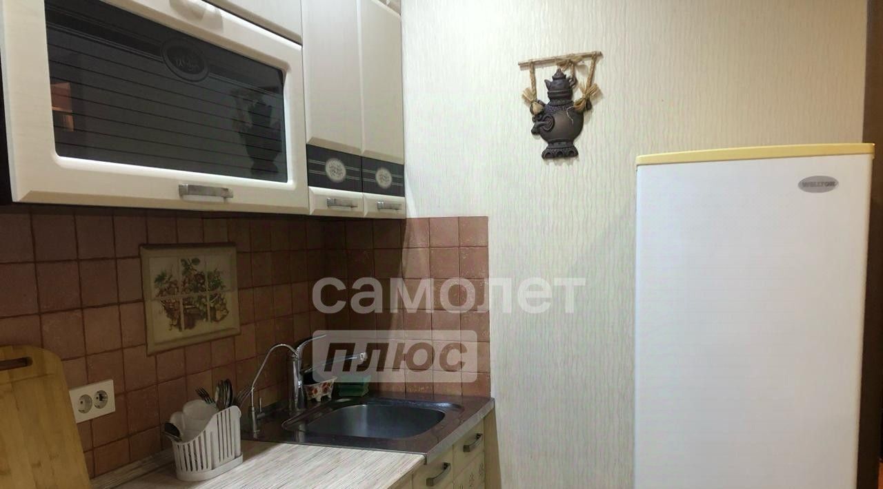 квартира г Курск р-н Центральный ул Димитрова 40 фото 11
