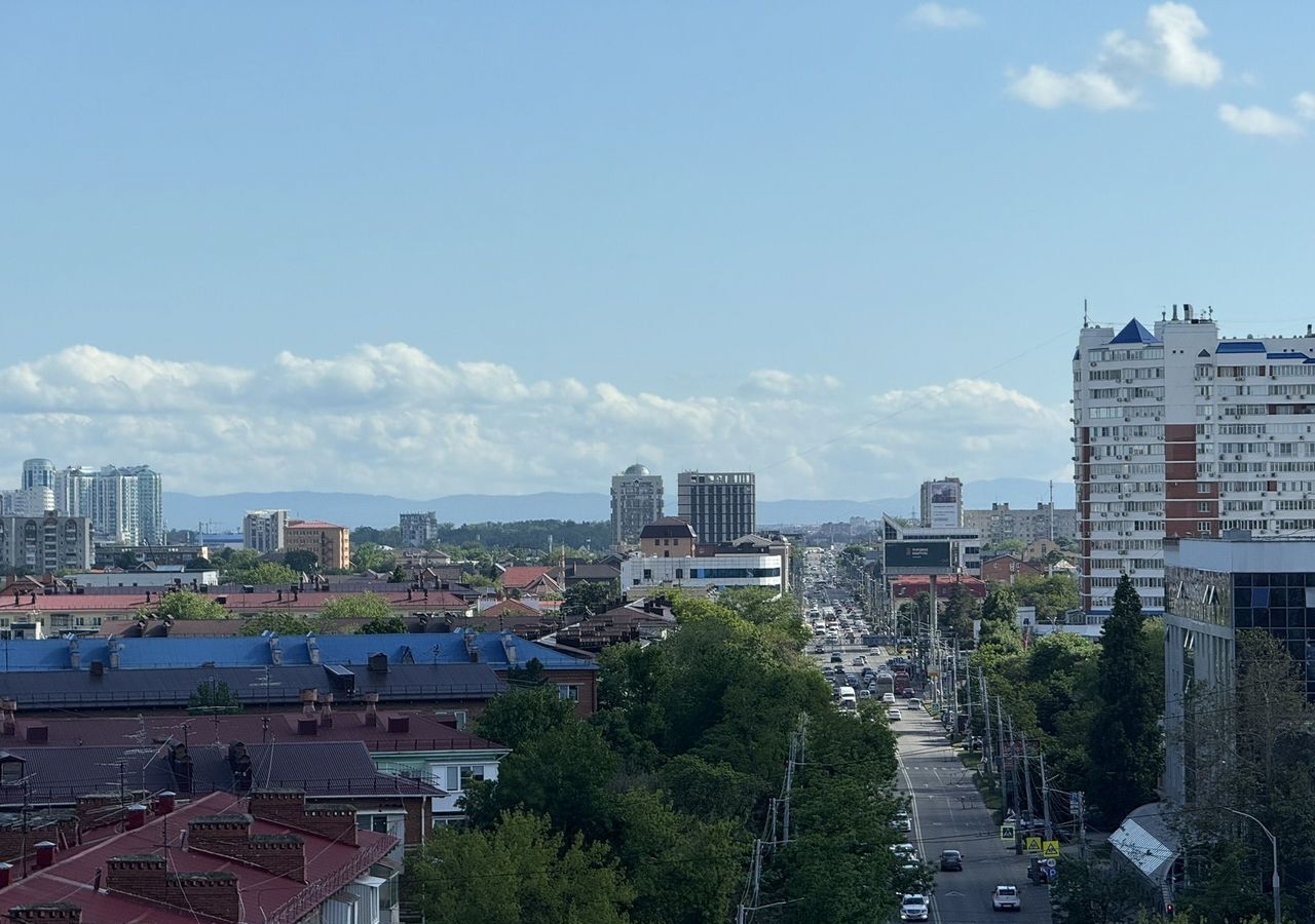 офис г Краснодар р-н Западный ул им. Тургенева 138а фото 1