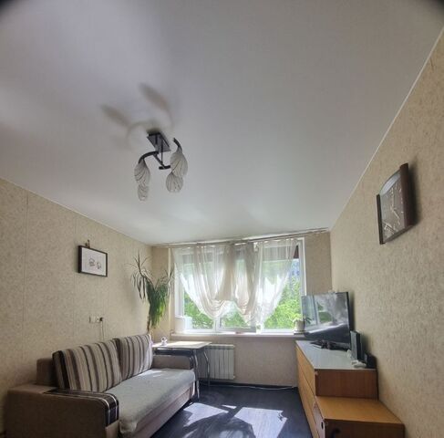 метро Улица Дыбенко пр-кт Искровский 28г фото