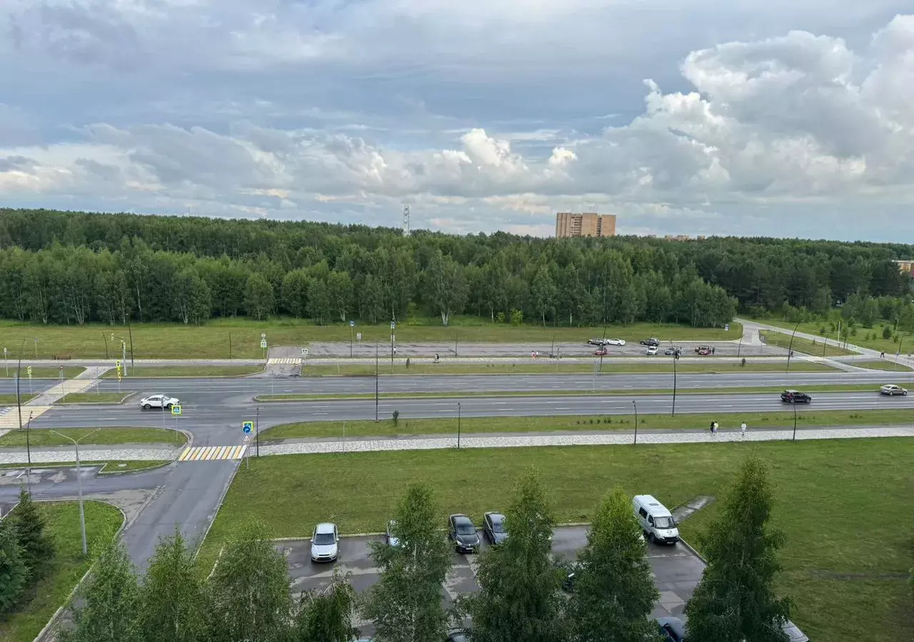 квартира р-н Нижнекамский г Нижнекамск пр-кт Шинников 13а Республика Татарстан Татарстан, муниципальное образование Нижнекамск фото 18