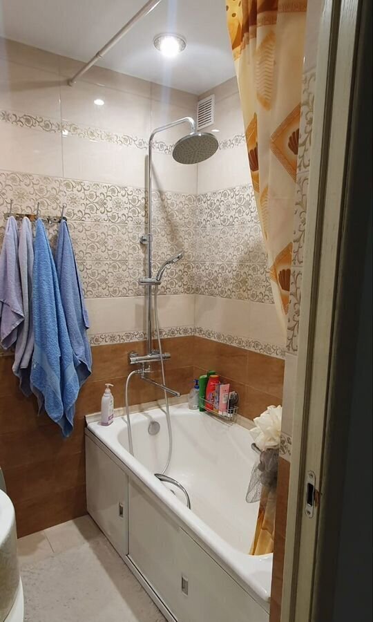 квартира р-н Кировский г Киров ул Шелаева 5 фото 12