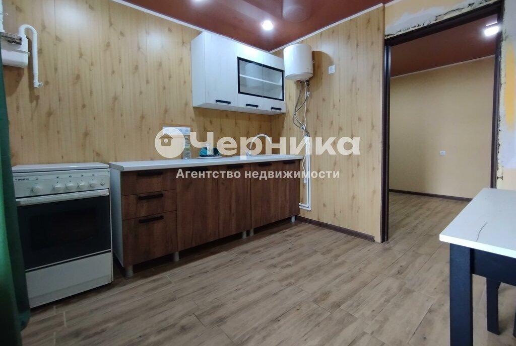 квартира г Новошахтинск ул Радио 56 фото 6