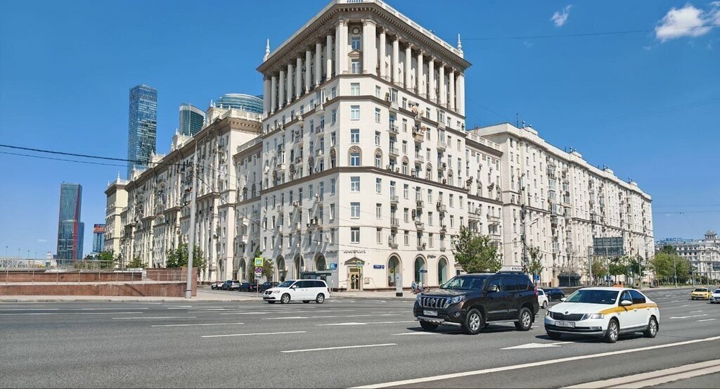 квартира г Москва метро Кутузовская пр-кт Кутузовский 30 фото 1