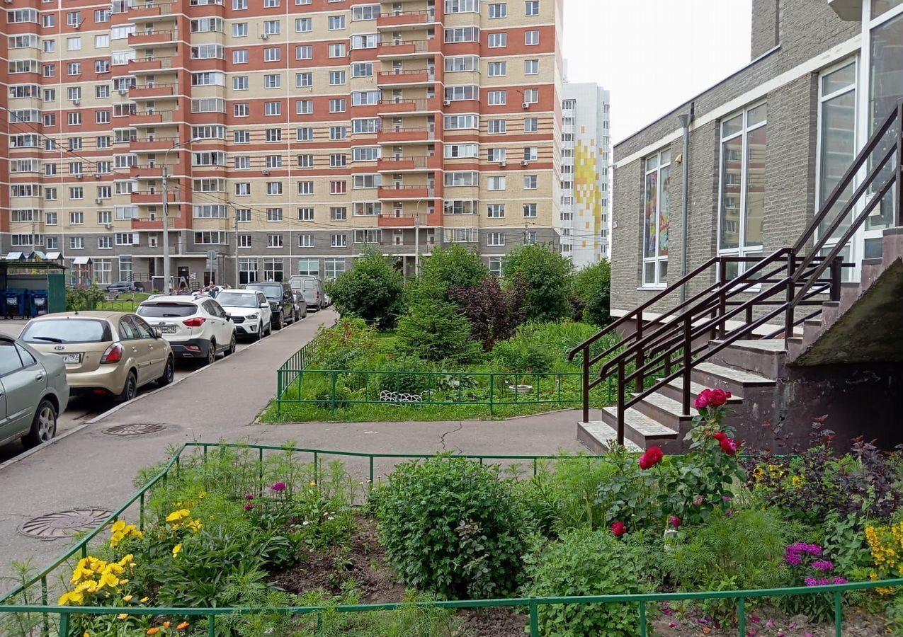 квартира г Лосино-Петровский рп Свердловский ул Молодежная 2 фото 13