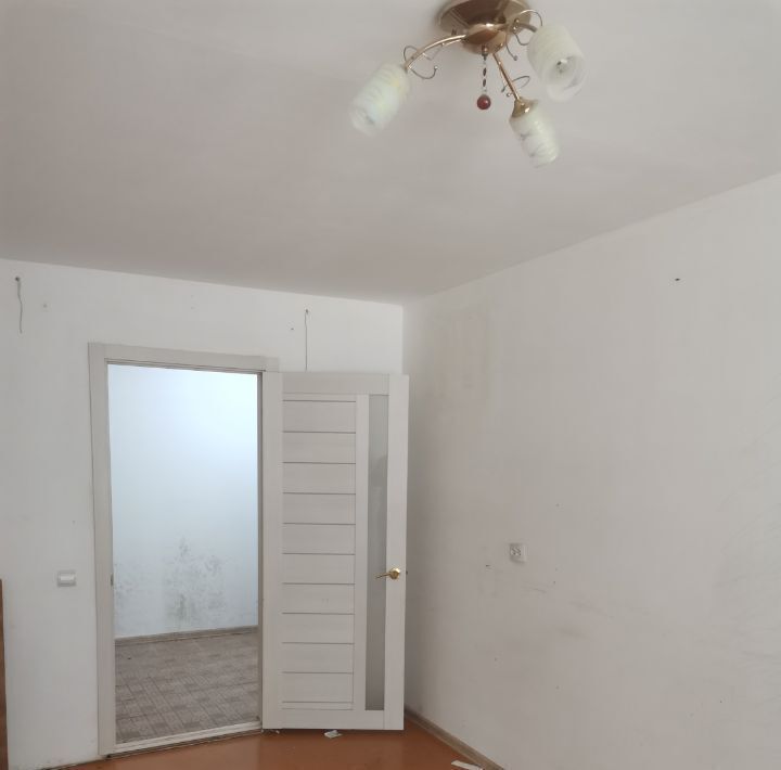 квартира г Таганрог ул Пальмиро Тольятти 42/3 фото 10