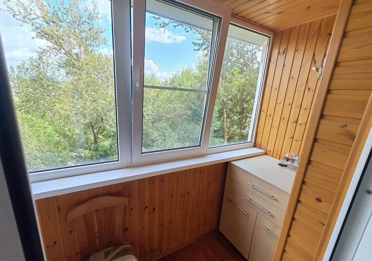квартира г Калуга р-н Московский ул Гурьянова 10к/1 фото 9