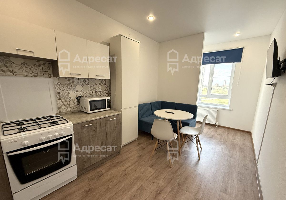 квартира г Волгоград р-н Тракторозаводский ул Тракторостроителей 27 фото 2
