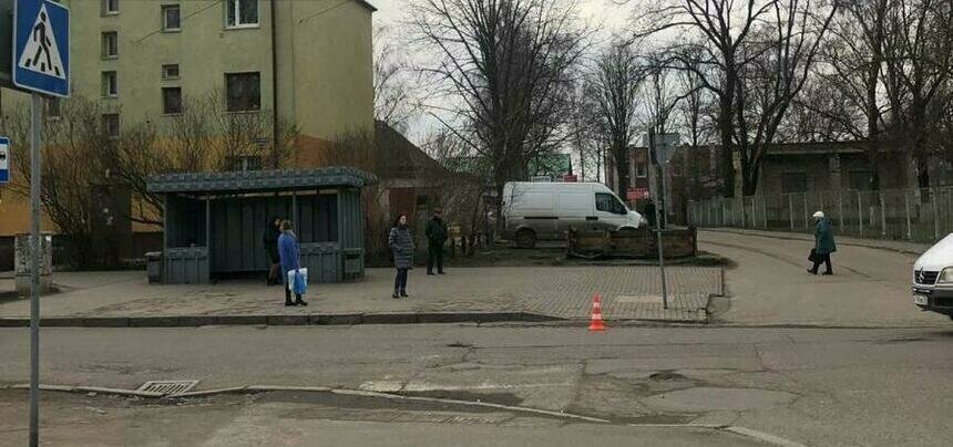 комната г Калининград р-н Московский ул Подполковника Емельянова фото 4