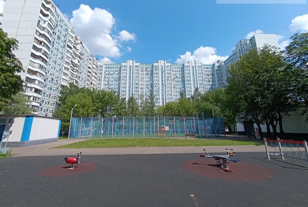 квартира г Москва метро Крылатское б-р Осенний 10к/2 фото 5