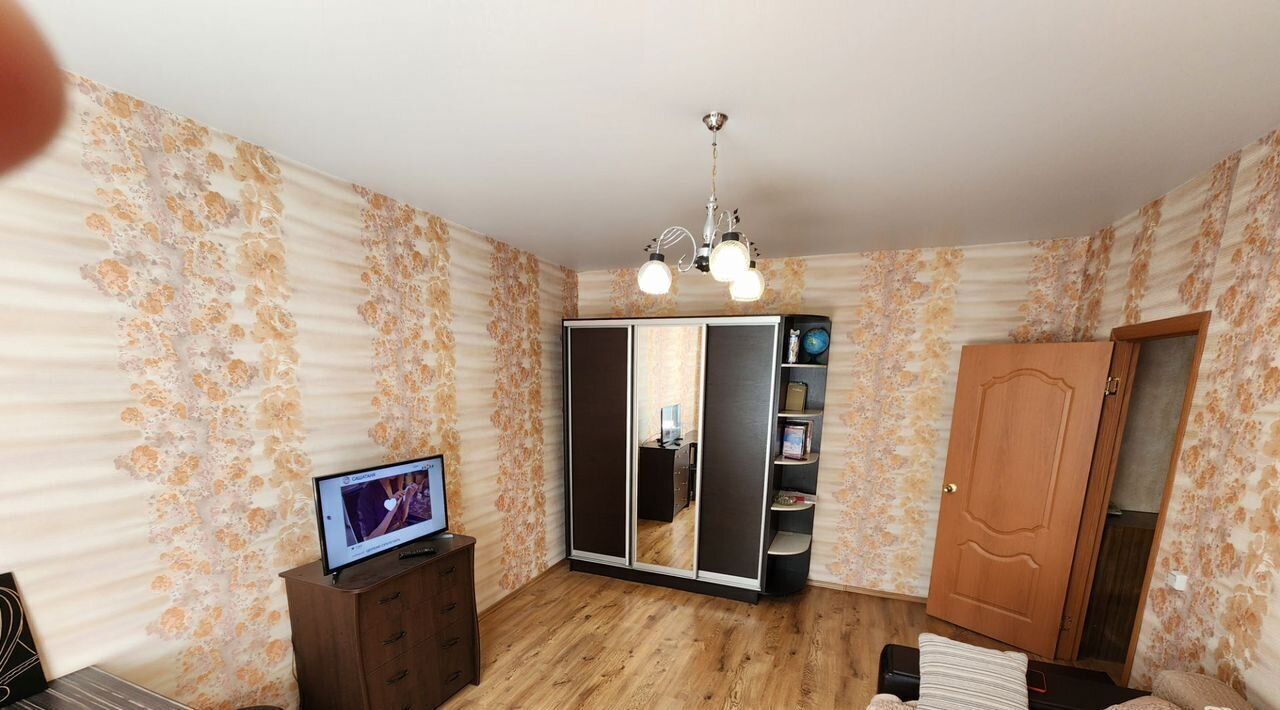 квартира г Кемерово р-н Кировский ул Назарова 4 фото 2