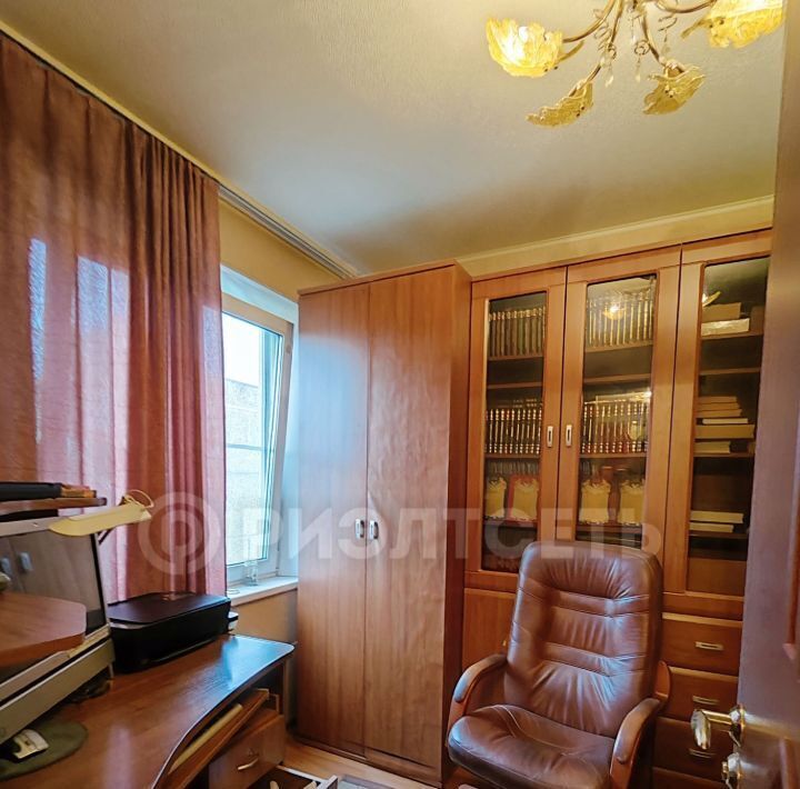 квартира г Мурманск р-н Ленинский ул Аскольдовцев 25к/4 фото 6