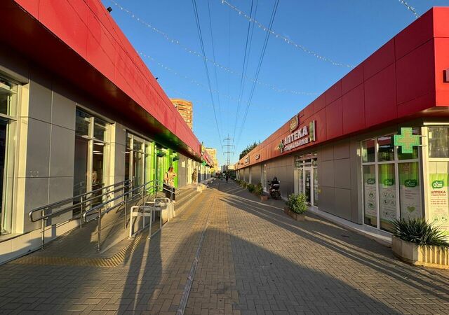 торговое помещение р-н Прикубанский дом 4/1 фото