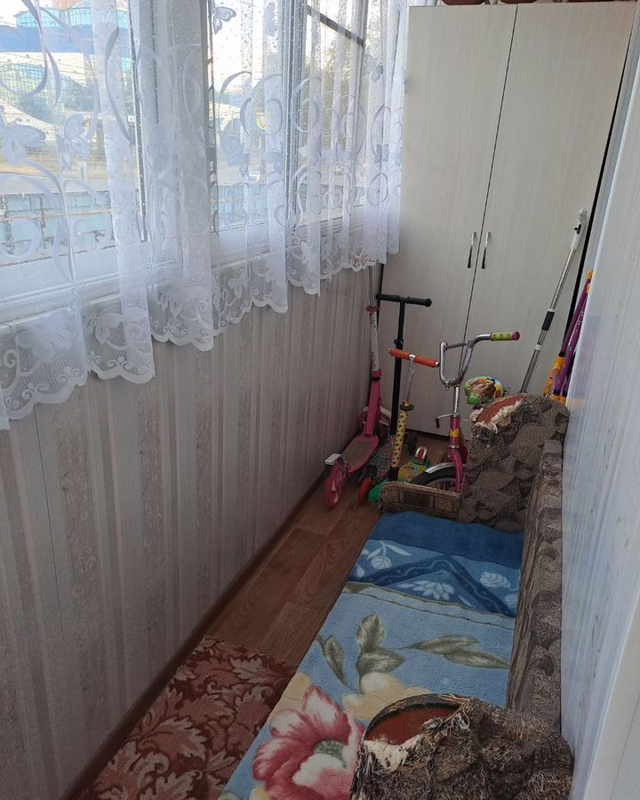 квартира г Тольятти р-н Комсомольский ул Лизы Чайкиной 67 фото 2