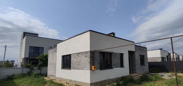 п Индустриальный р-н Прикубанский ул. Сергея Медунова, 5 фото