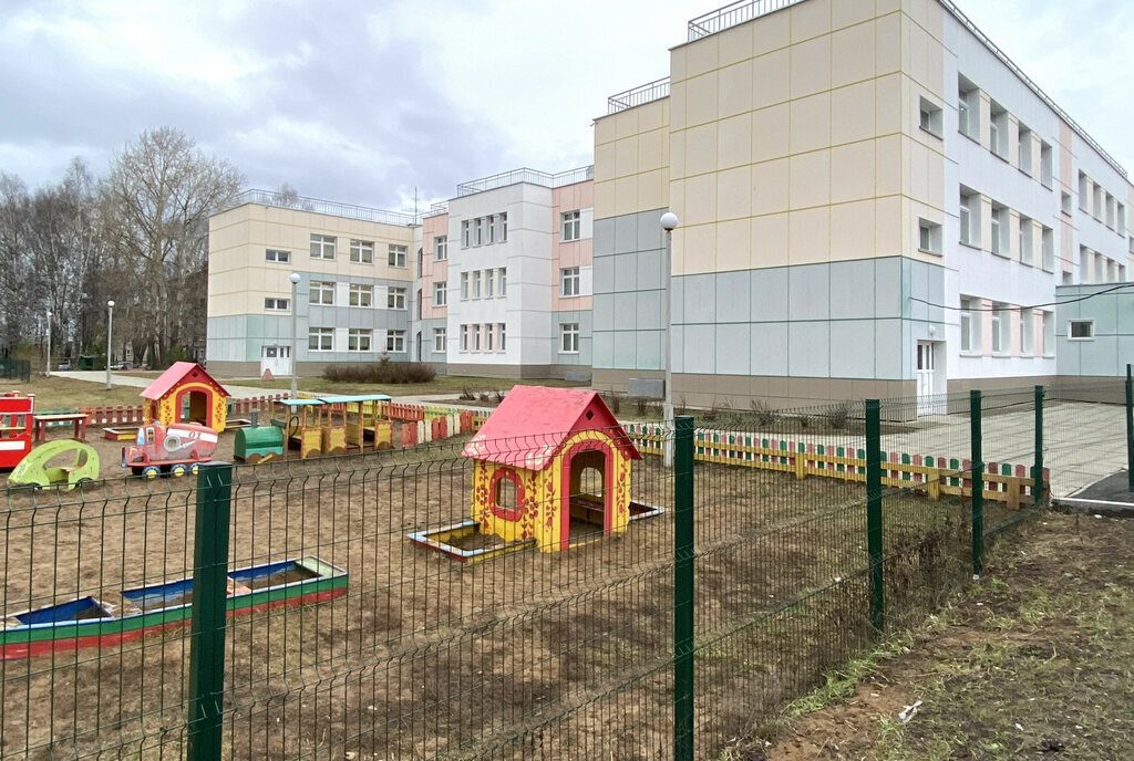 квартира г Киров р-н Первомайский микрорайон Коминтерновский ул Боровая 16 фото 15