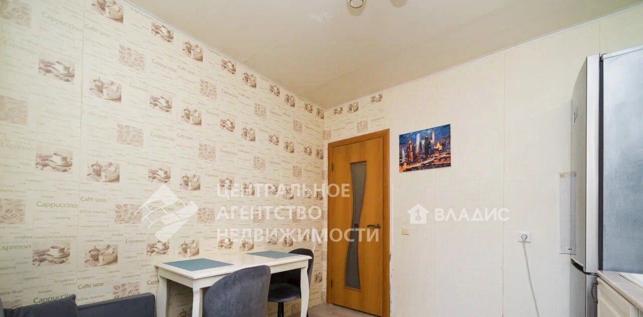 квартира г Рязань р-н Московский ул Вишневая 21к/1 фото 4