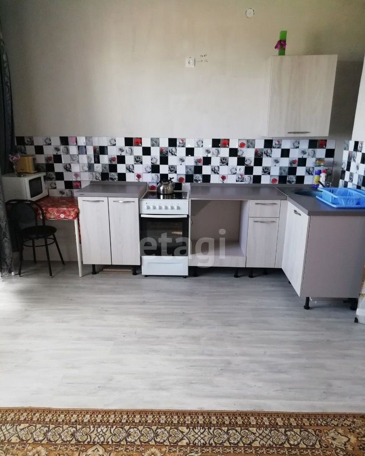 квартира г Тюмень р-н Калининский ул Фармана Салманова 4 фото 3