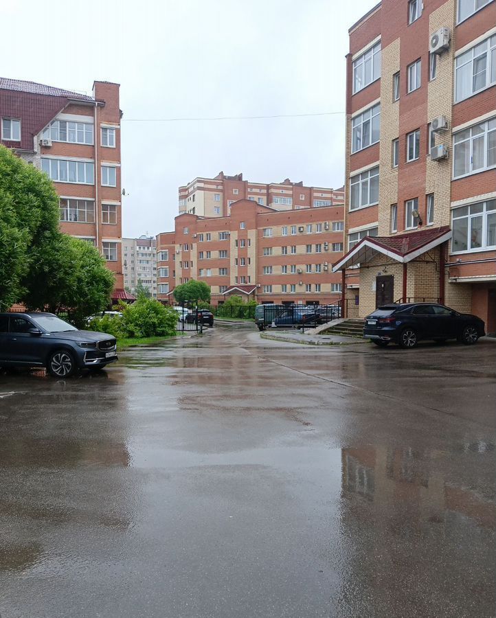 квартира г Череповец р-н Зашекснинский ул Батюшкова 9 фото 2
