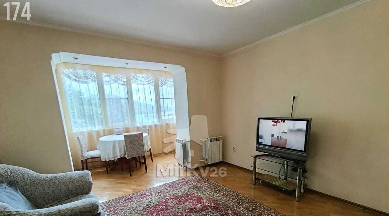 квартира г Пятигорск п Горячеводский ул им. Захарова С.Н. 10/1 фото 4