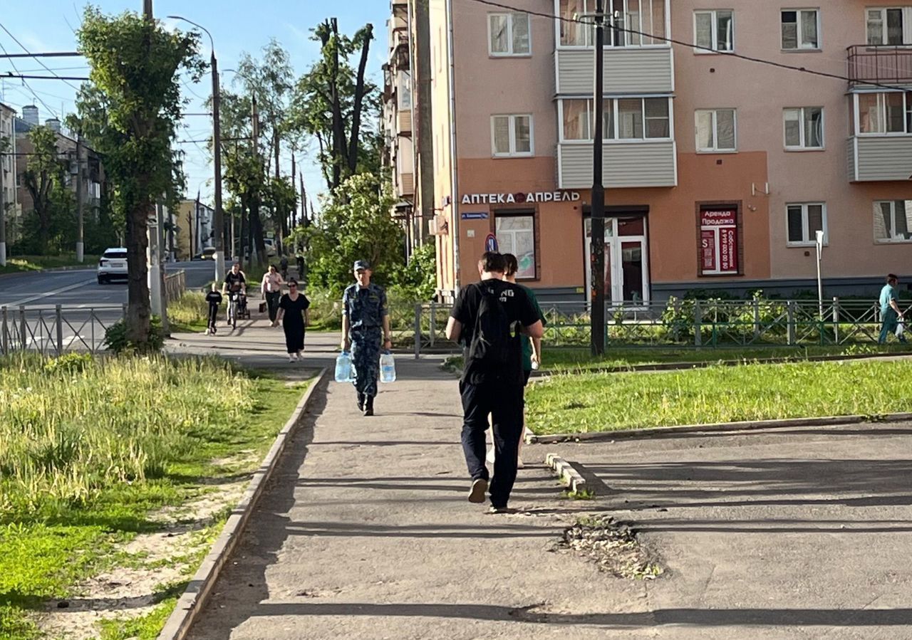 торговое помещение г Владимир р-н Фрунзенский ул Усти-на-Лабе 18 фото 1