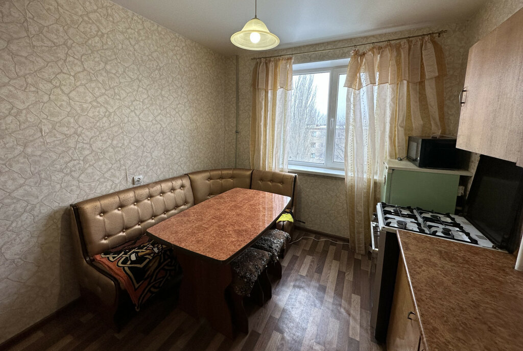 квартира г Саратов ул Соколовогорская 1 фото 1
